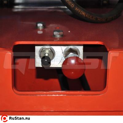 Самоходный подъемник ножничного типа GROST SPX F3-8000 фото №4 Самоходный подъемник ножничного типа GROST SPX F3-8000 фото №4