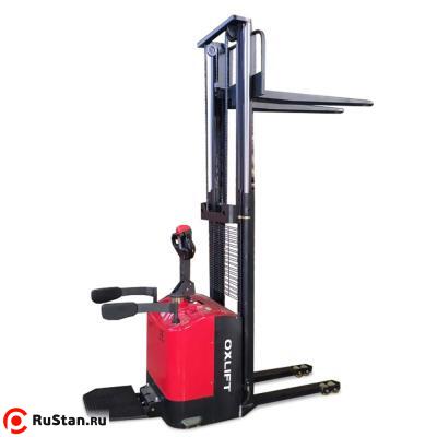 Самоходный штабелер с платформой для оператора с двумя гидроузлами OXLIFT BX 2025H 2000 кг 2.5м фото №3 Самоходный штабелер с платформой для оператора с двумя гидроузлами OXLIFT BX 2025H 2000 кг 2.5м фото №3