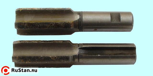 Метчик М33,0 х 1,5 машинный Р18 с ц/х d 25мм комплект из 2-х шт. специальный фото №1 Метчик М33,0 х 1,5 машинный Р18 с ц/х d 25мм комплект из 2-х шт. специальный фото №1