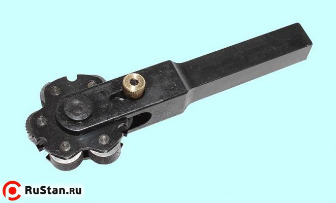 Державка суппортная 6-ти роликовая 19х19х162мм для накатки косых рифлений, с роликами d 19.05х9.5х6.35мм "CNIC" фото №1 Державка суппортная 6-ти роликовая 19х19х162мм для накатки косых рифлений, с роликами d 19.05х9.5х6.35мм "CNIC" фото №1