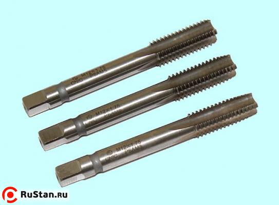 Метчик М24,0 х 1,0 м/р.Р6АМ5 комплект из 3-х шт. "CNIC" фото №1 Метчик М24,0 х 1,0 м/р.Р6АМ5 комплект из 3-х шт. "CNIC" фото №1