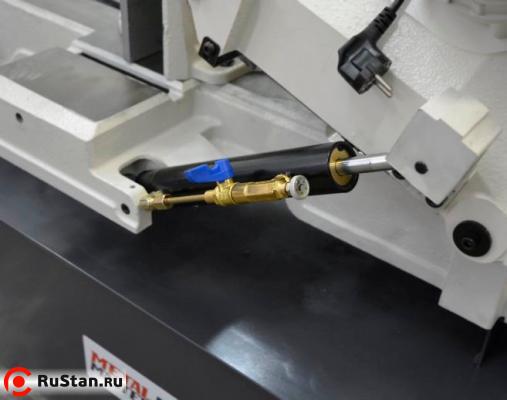 Блок гидроразгрузки обеспечивает нужную скорость резания и фиксацию рамы в заданном положении. фото №7 Блок гидроразгрузки обеспечивает нужную скорость резания и фиксацию рамы в заданном положении. фото №7