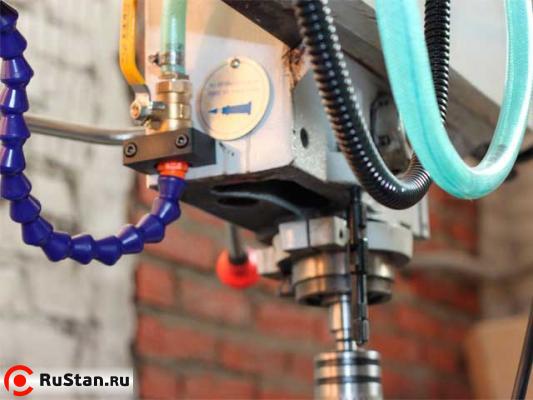 Радиально сверлильный станок MRD32x7 - Сверлильная голова фото №5 Радиально сверлильный станок MRD32x7 - Сверлильная голова фото №5