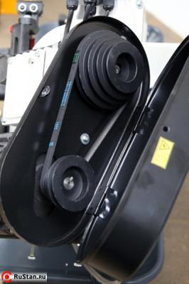 Metal Master BSM-712N работает в трех диапазонах скоростей ленточного полотна: 22/33/45/65 м/мин. Скорость меняется перекидыванием ремней. фото №2 METAL MASTER BSM-712N фото №2