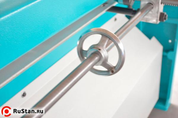 Электромеханические гильотины EMGA 1520x2,0 фото №2 EMGA 1520x2,0 фото №2