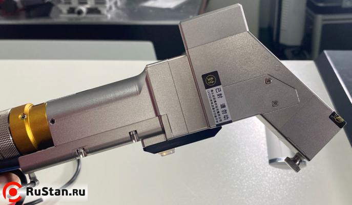 Аппарат лазерной очистки металла от ржавчины и краски Raptor Raptor HS-LC2000 фото №5 Raptor HS-LC2000 фото №5