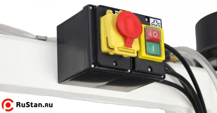 Кнопки запуска и остановки станка METAL MASTER BSM-812 фото №7 METAL MASTER BSM-812 фото №7