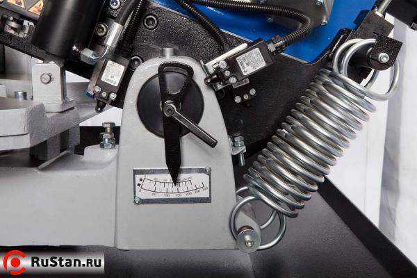 Ленточнопильный станок Pilous ARG 300 PLUS H.F. фото №9 Pilous ARG 300 PLUS H.F. фото №9