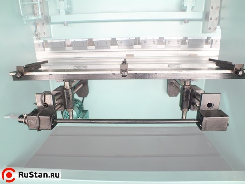 Упор задний с электро-механическим приводом ИБ1425 фото №5 Упор задний с электро-механическим приводом ИБ1425 фото №5