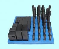 Набор клиновых ступенчатых прижимов из 58-ми предм., паз19,7мм М18х2,5 на пласт. подст. (YT-0210) 